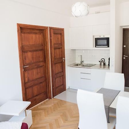 Apartment Nearto Old Town Na Ustroniu Street Краків Екстер'єр фото